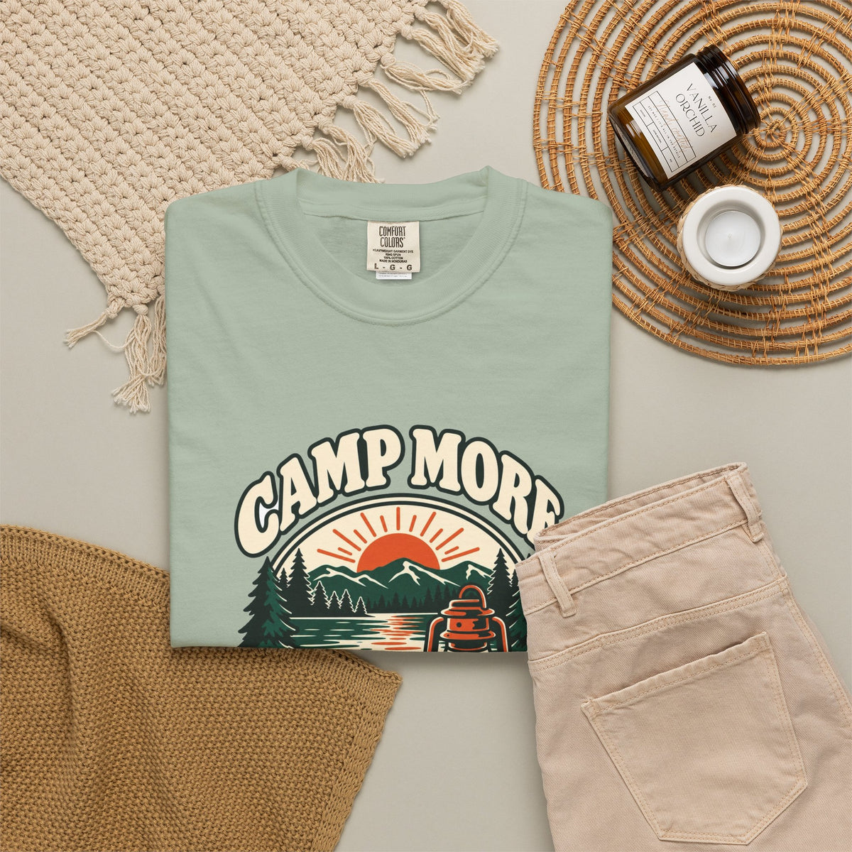 T-shirt plein air canadien « Camp More »
