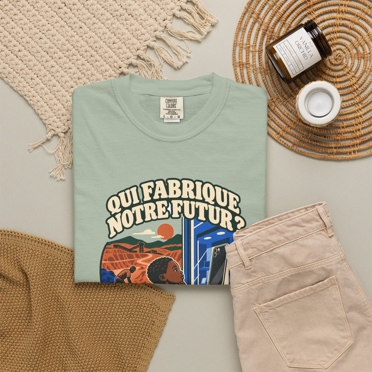 T-shirt message social « Qui fabrique notre futur? »