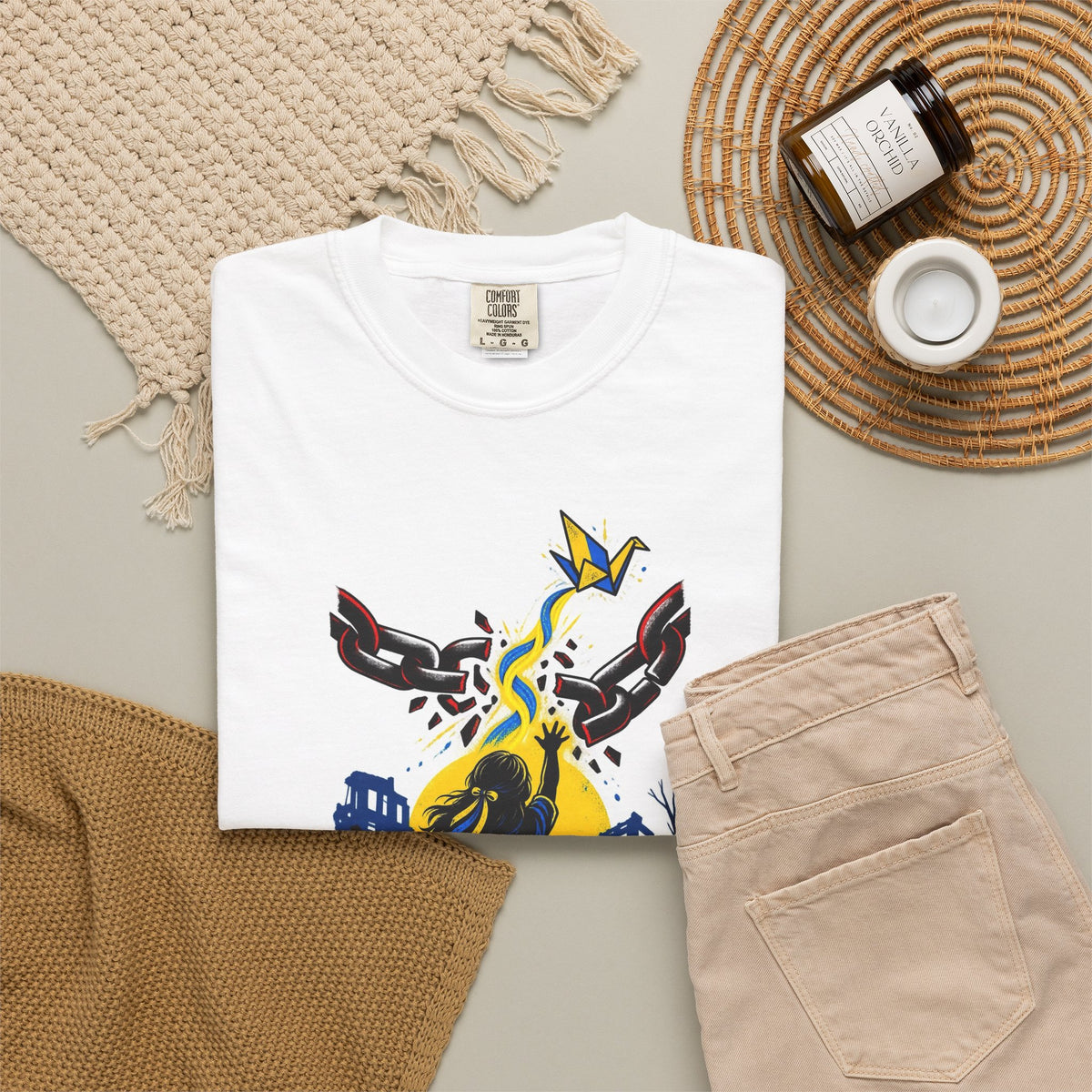 T-shirt solidarité enfance « L'enfance n'est pas un butin »