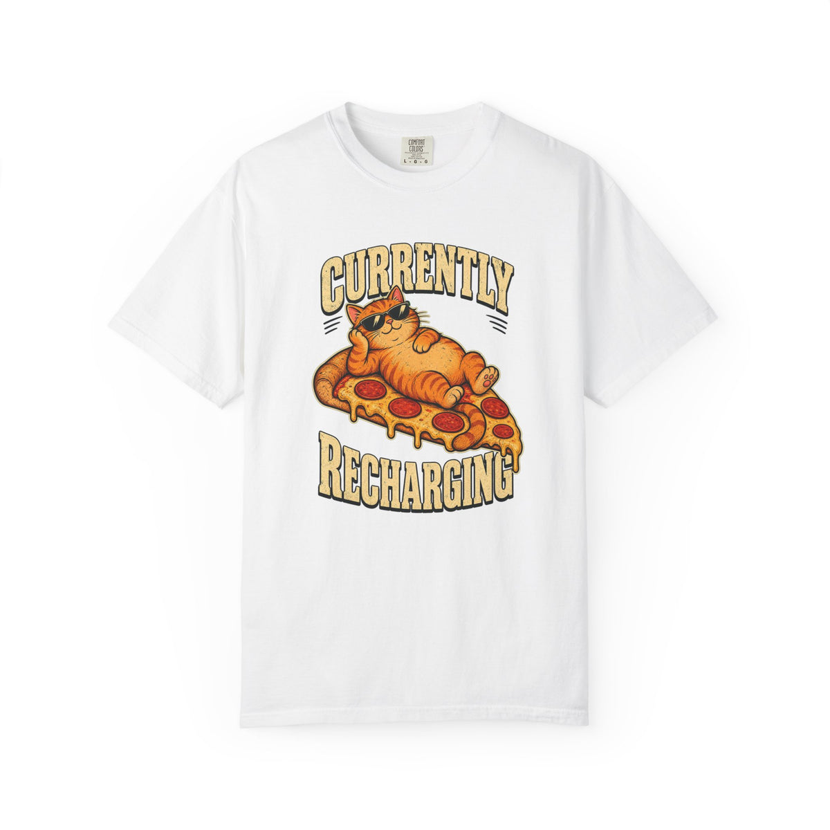T-shirt rétro « Currently Recharging »
