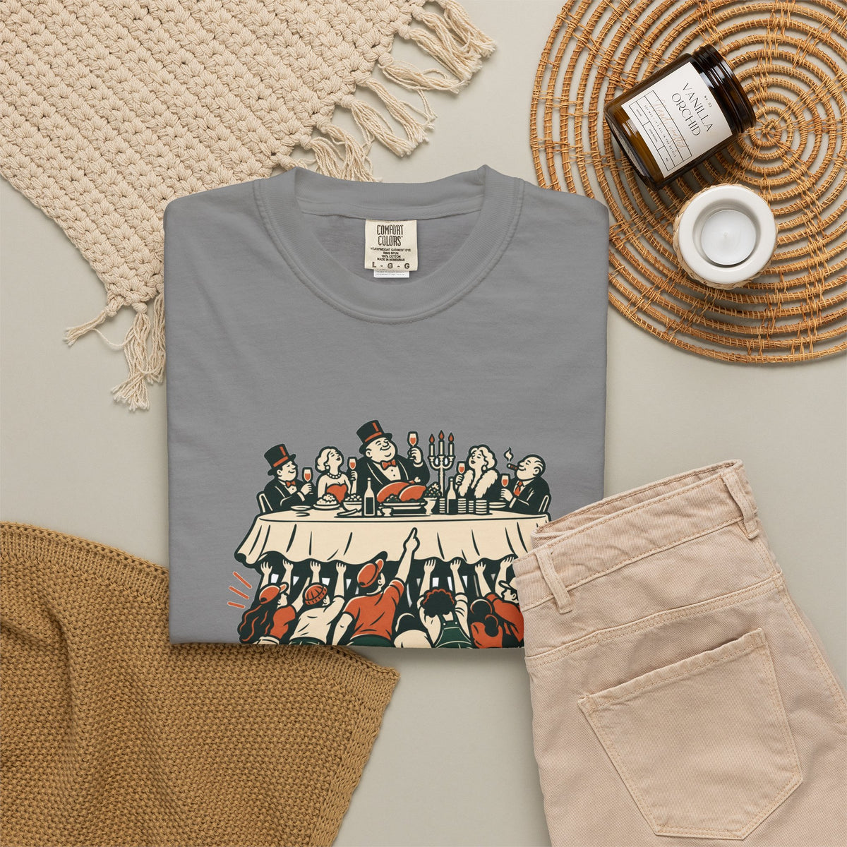T-shirt message social « We Are the Foundation »