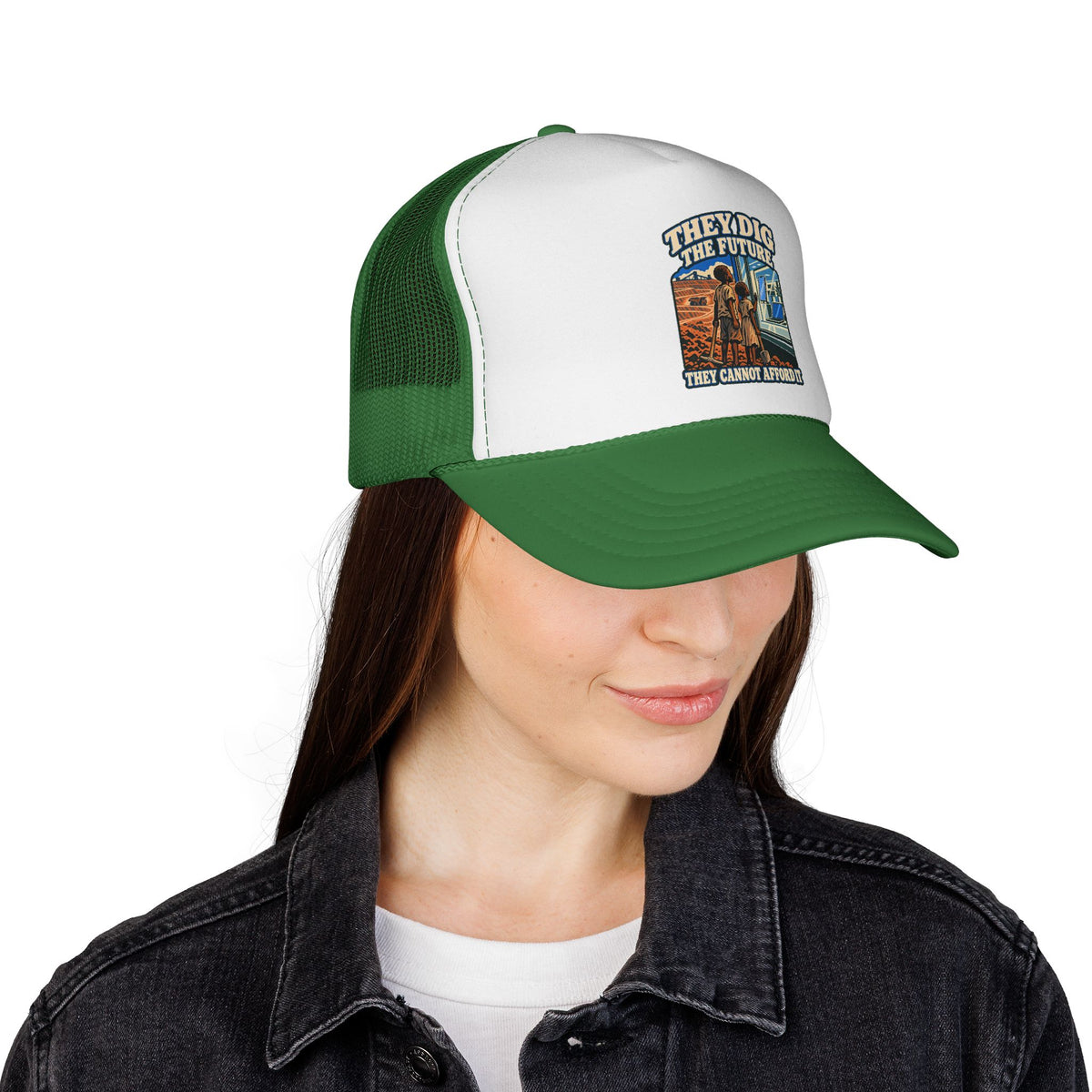 Casquette trucker message social « They Dig the Future »