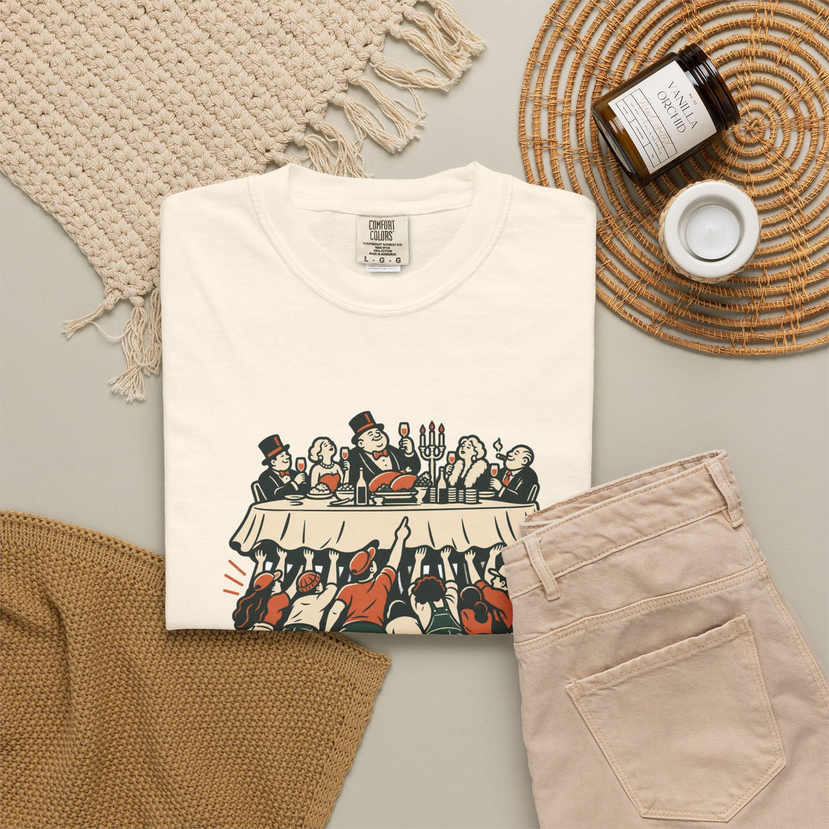 T-shirt message social « We Are the Foundation »