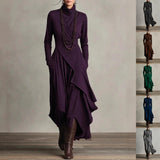Robe moulante col haut violette, avec aperçu d'autres coloris, portée