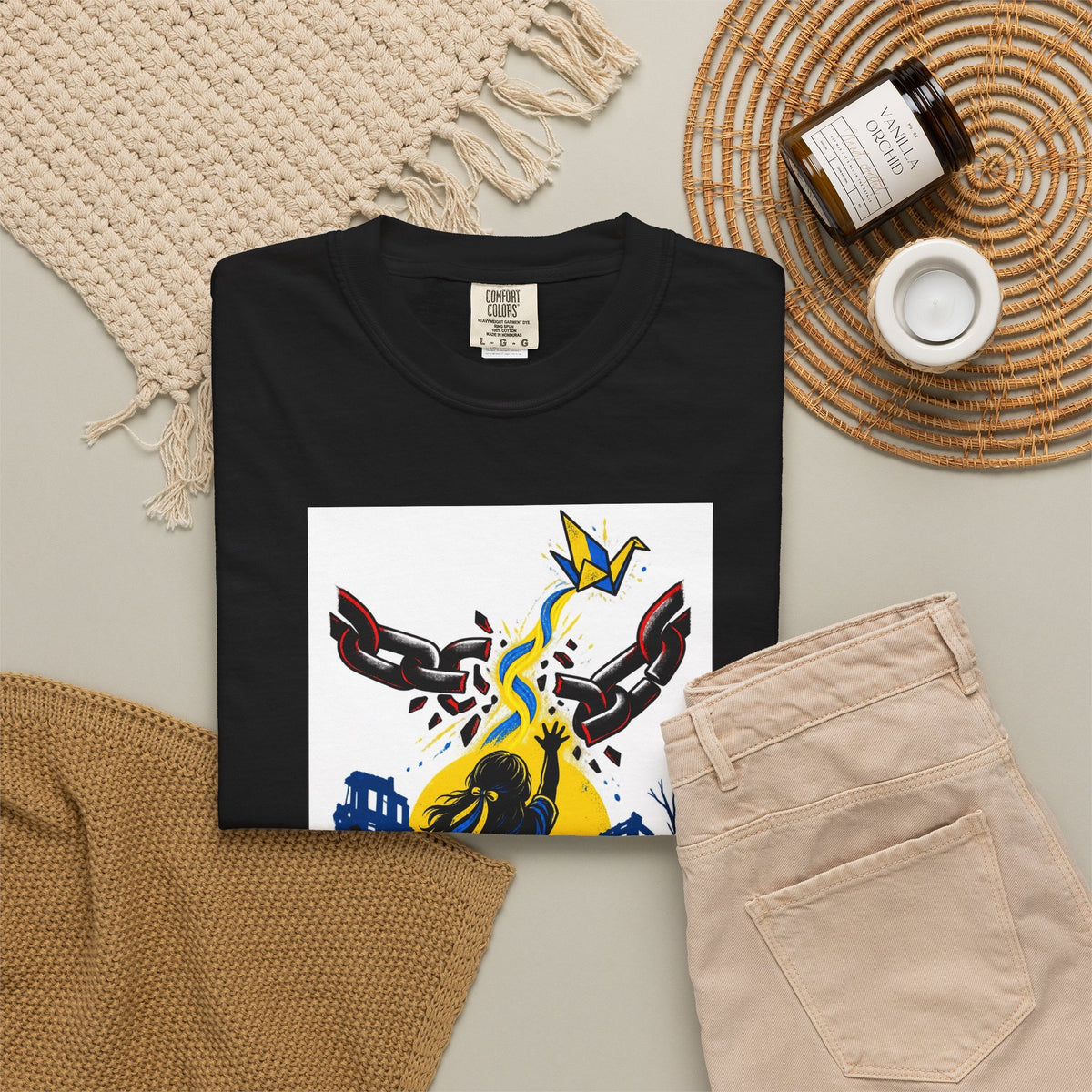 T-shirt solidarité enfance « L'enfance n'est pas un butin »