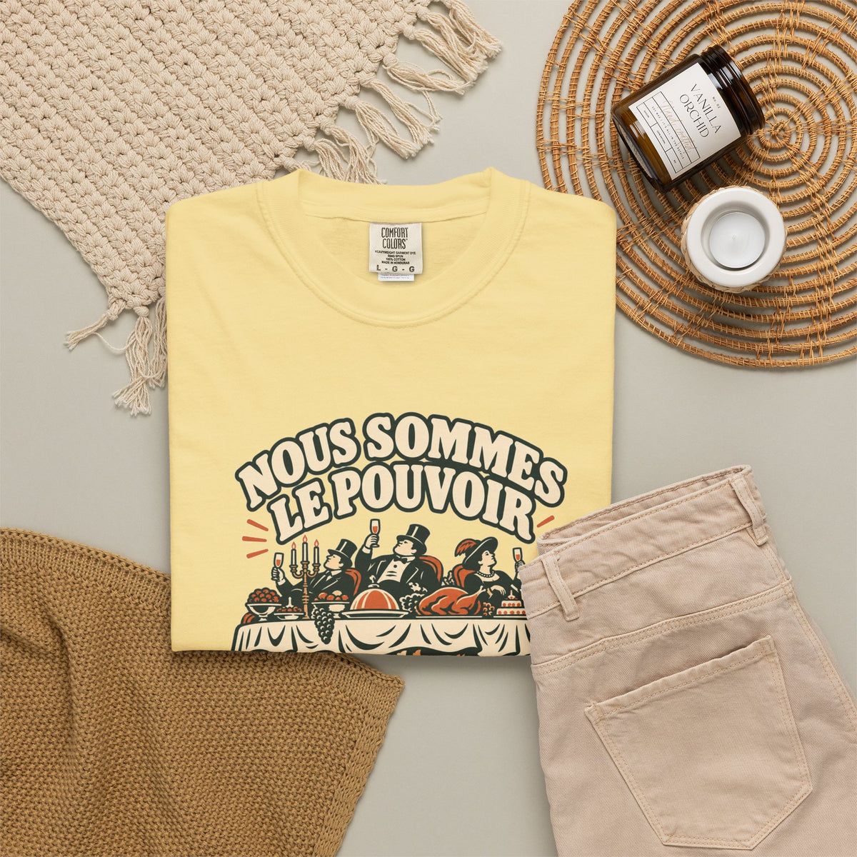 T-shirt message social « Nous sommes le pouvoir »