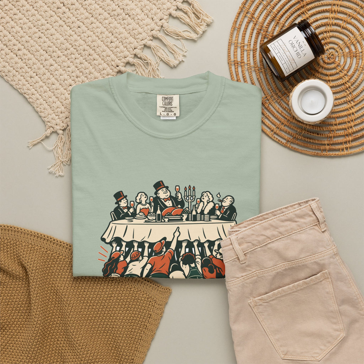 T-shirt message social « We Are the Foundation »