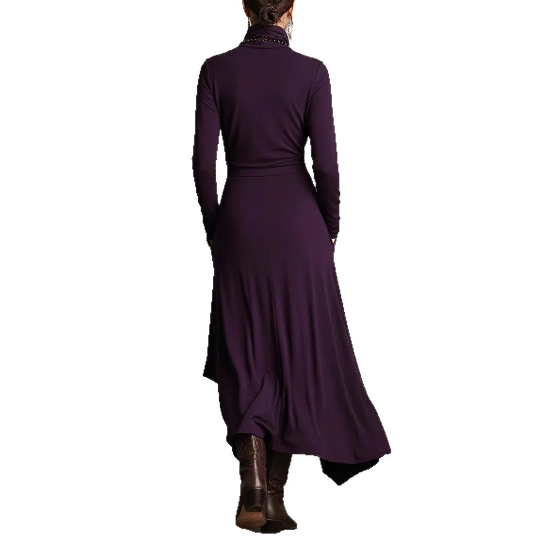 Robe moulante col haut violet foncé, portée, vue de dos