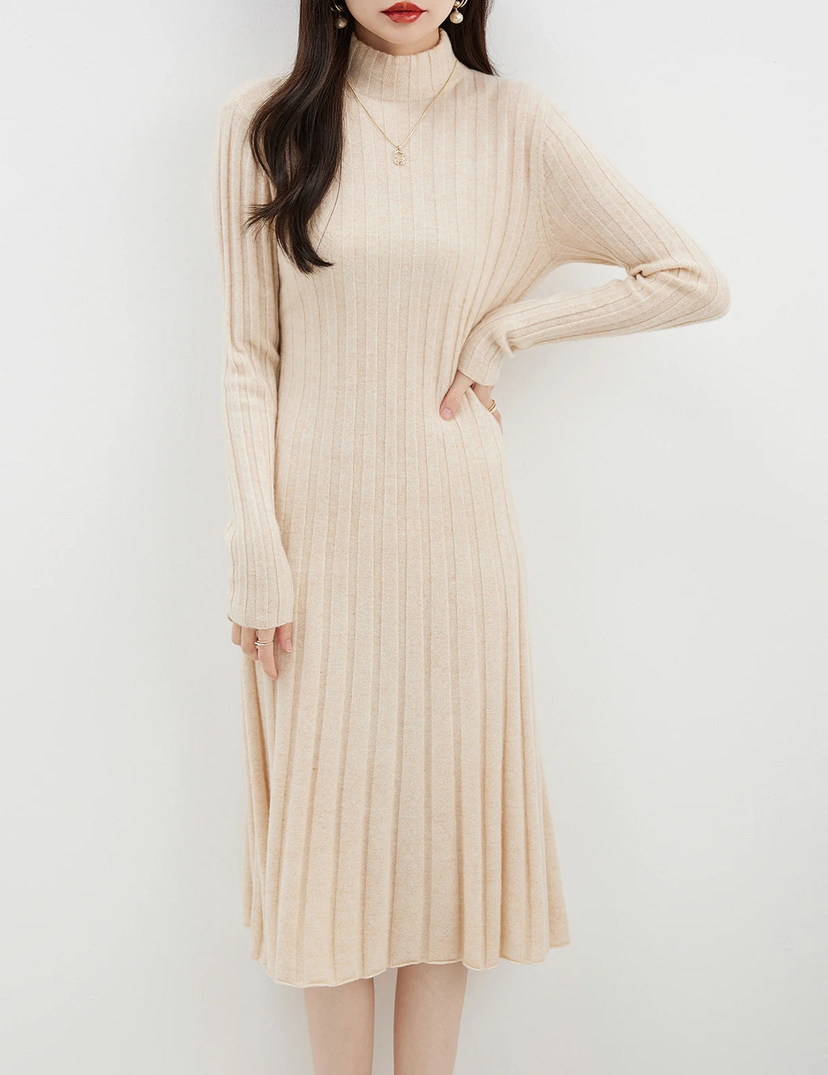 Robe pull col roulé en mérinos – Femme