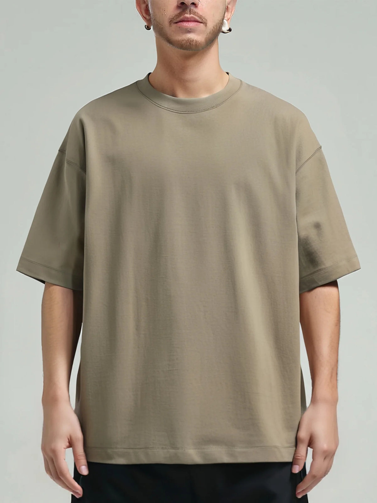 T-shirt blé heavyweight en coton 320 g/m², porté, vue de face