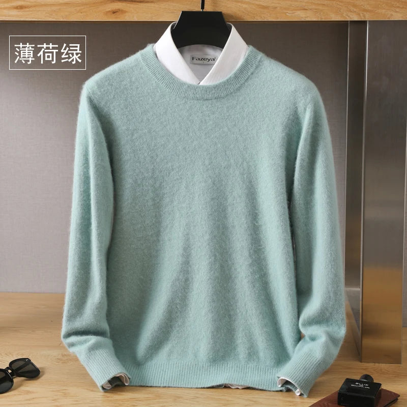 Pull en tricot vert menthe à col rond, sur cintre, vue de face
