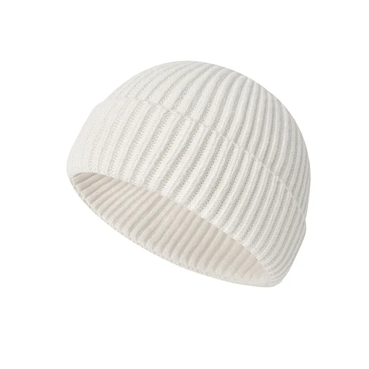 Bonnet tricoté côtelé blanc, vue de face