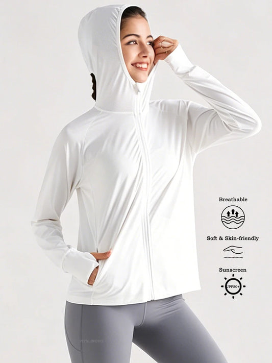 Veste anti-UV blanche à capuche UPF 50+, portée, vue de face